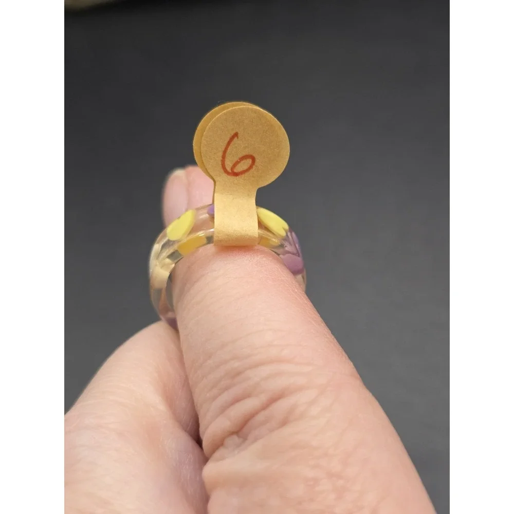resin ring with embedded hearts Size 6